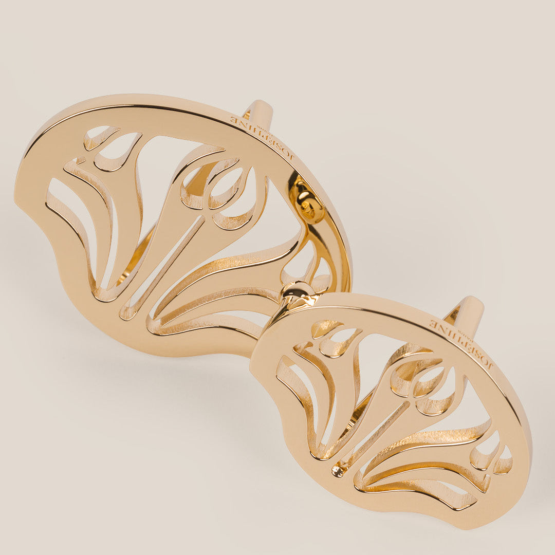 Les pièces métalliques donnent un éclat élégant et durable à nos sacs fabriqués en France